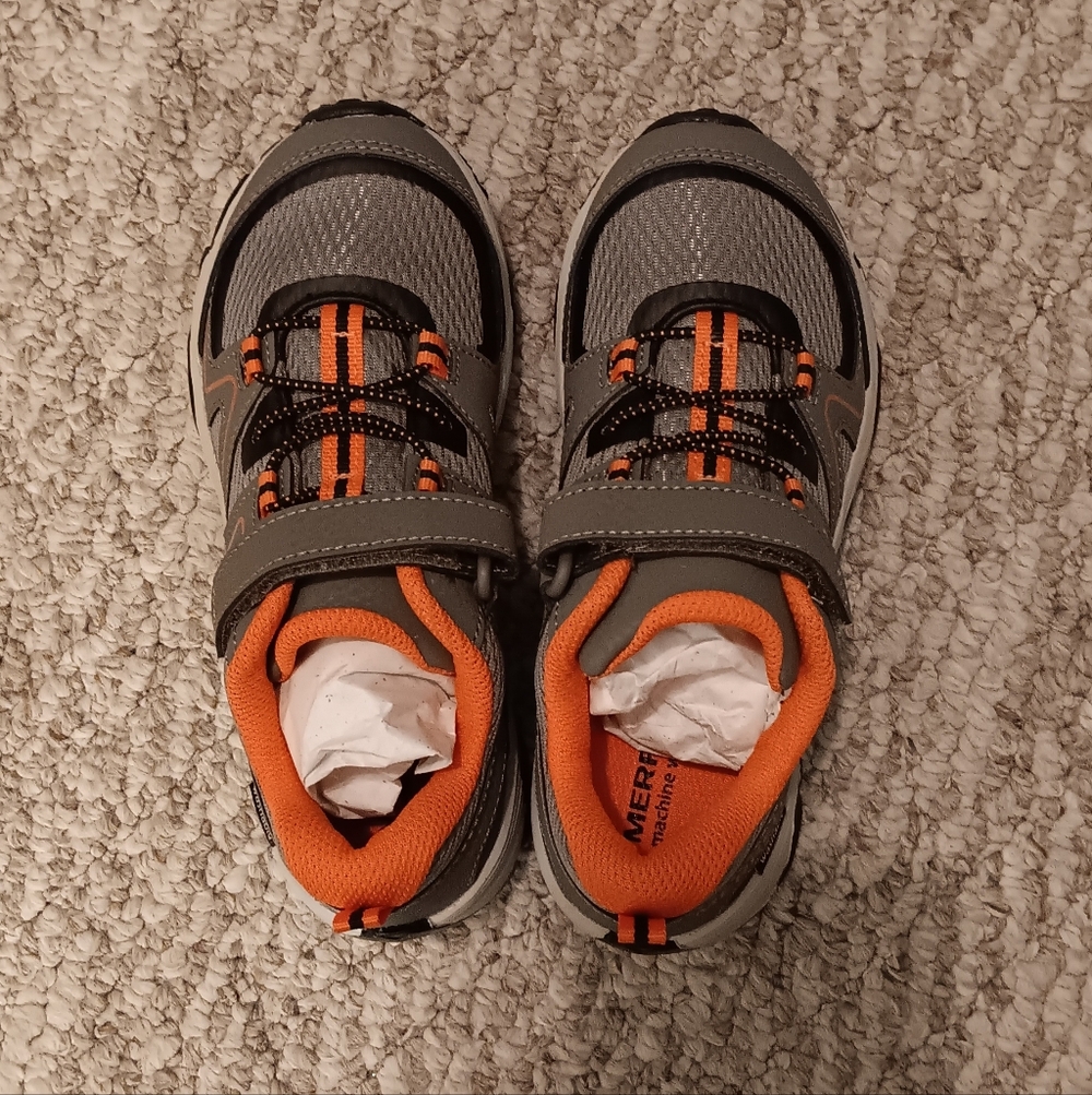 New Merrell Trail Quest Shoe, Boys Size 1